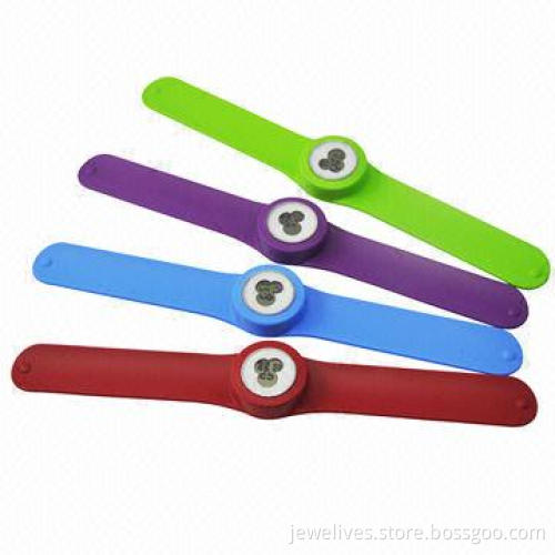 Silicone slap wristwatch with electronic watch core